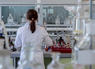 Czy szpital jest podmiotem prawa publicznego? Czy szpital jest podmiotem prawa publicznego?