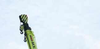 Czy ładowarka teleskopową można jeździć po ulicy? Czy ładowarka teleskopową można jeździć po ulicy